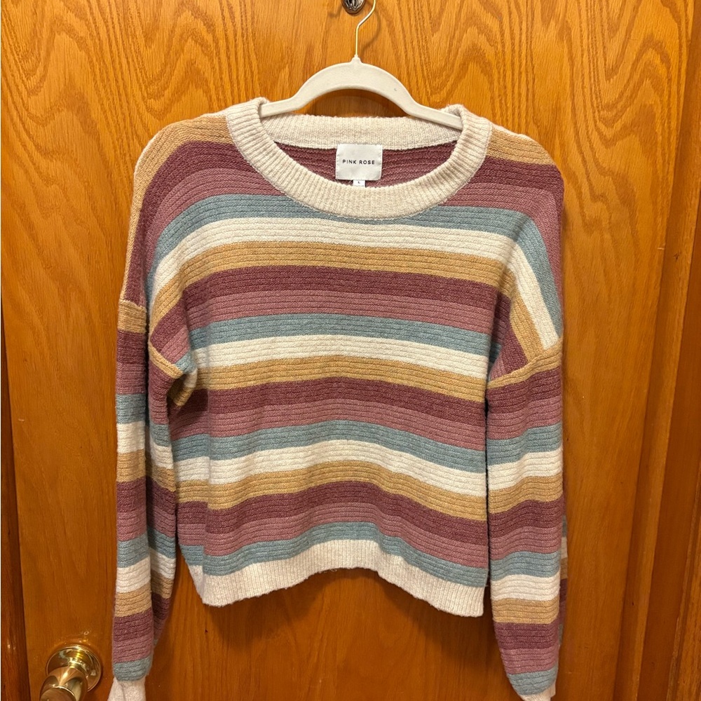 Pink Rose White and Blue Crew Neck Sweater Relaxed Fit